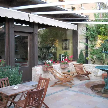 Del Canonigo Guest house 3*